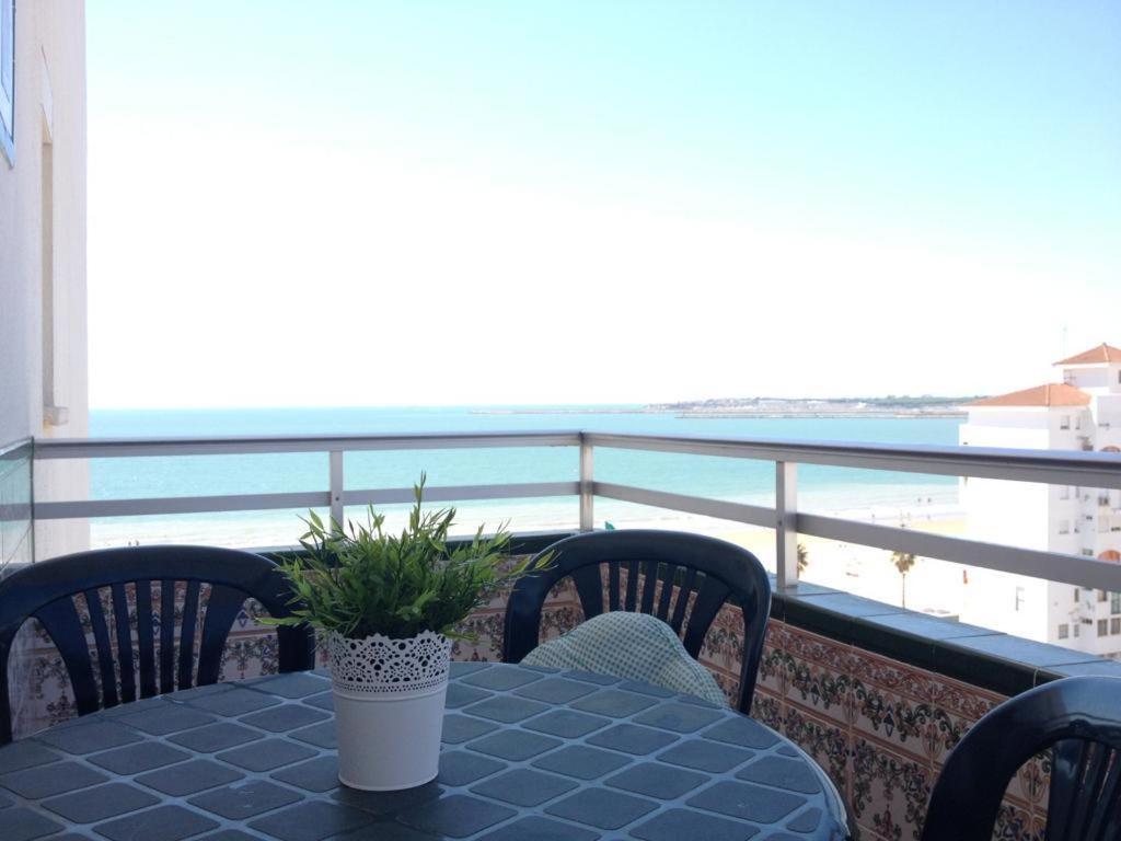 Apartamento Vistas Al Mar - Valdelagrana Playa إل بويرتو دي سانتا ماريا المظهر الخارجي الصورة