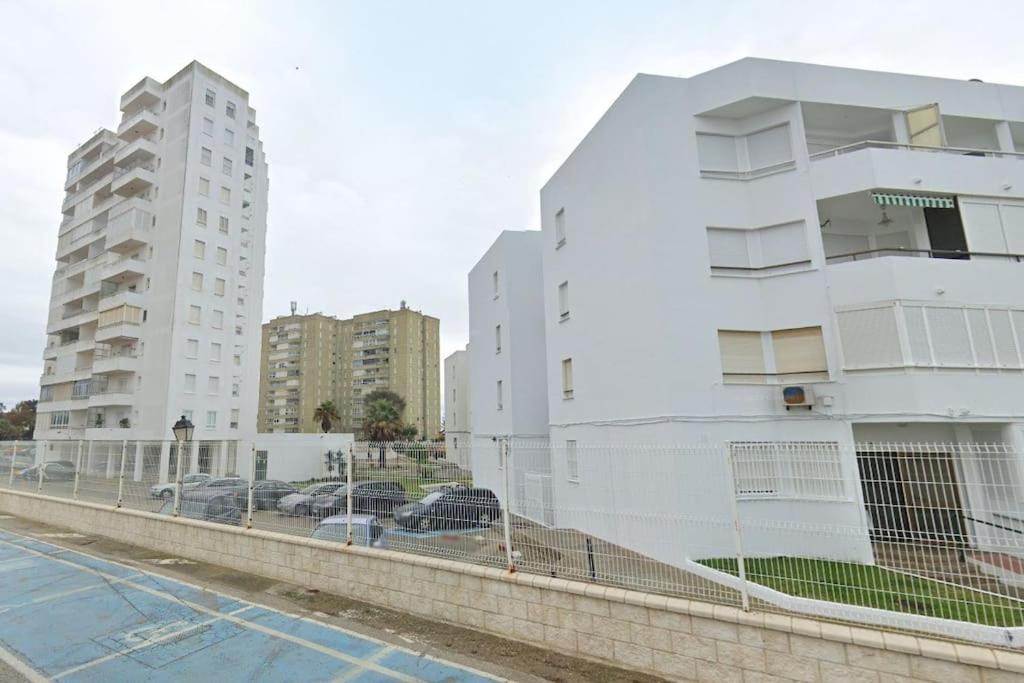 Apartamento Vistas Al Mar - Valdelagrana Playa إل بويرتو دي سانتا ماريا المظهر الخارجي الصورة