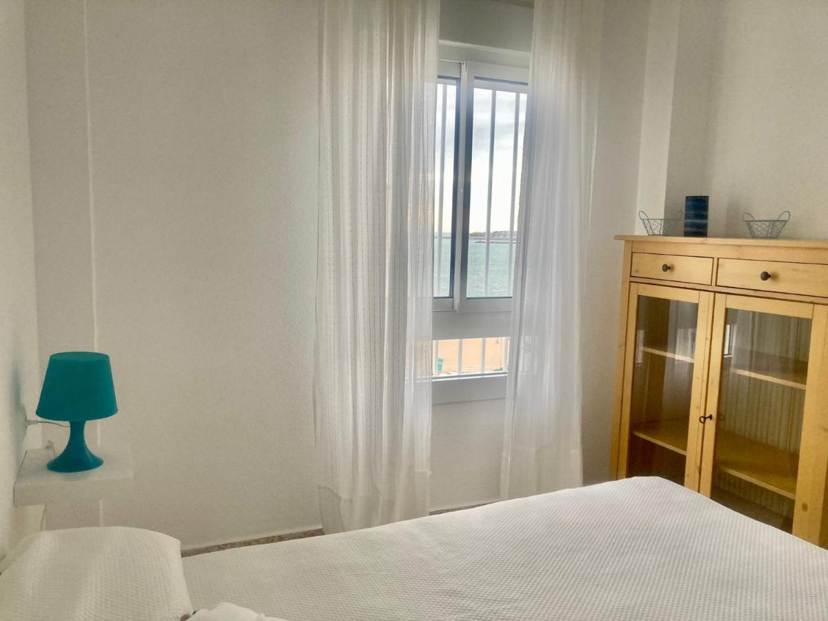 Apartamento Vistas Al Mar - Valdelagrana Playa إل بويرتو دي سانتا ماريا المظهر الخارجي الصورة
